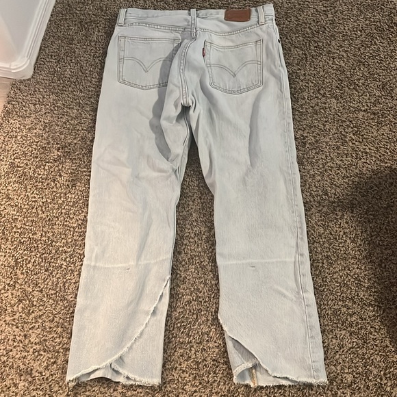 Levi’s 501 Capri Cut Offs - Picture 1 of 6